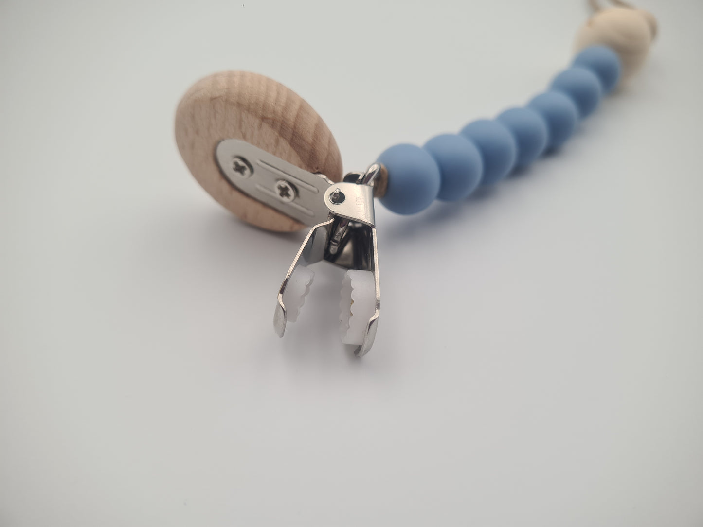 Silicone & Wooden Dummy Clip – BPA-Free Pacifier Holder Willow Sage