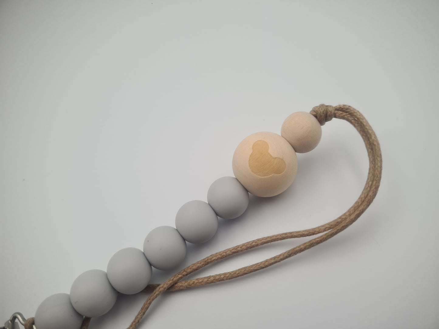 Silicone & Wooden Dummy Clip – BPA-Free Pacifier Holder Cloud Grey