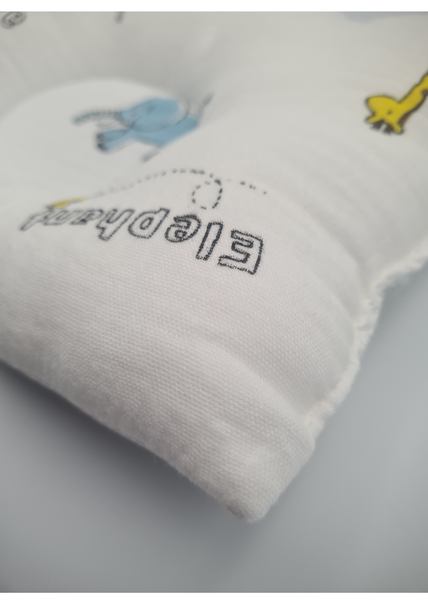 Hush Finds Baby Anti-Flat Head Pillow – Safari Print